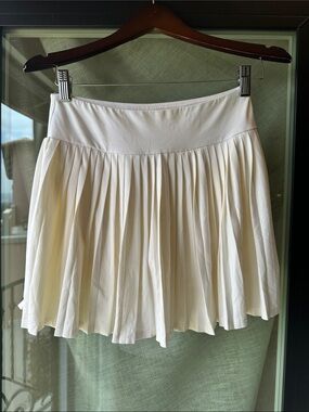 art class Cream Pleated Circle Skirt